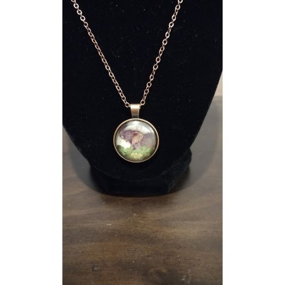 Exquisite Elephant with 21" Long Bronze toned Chain NWT - Picture 3 of 5